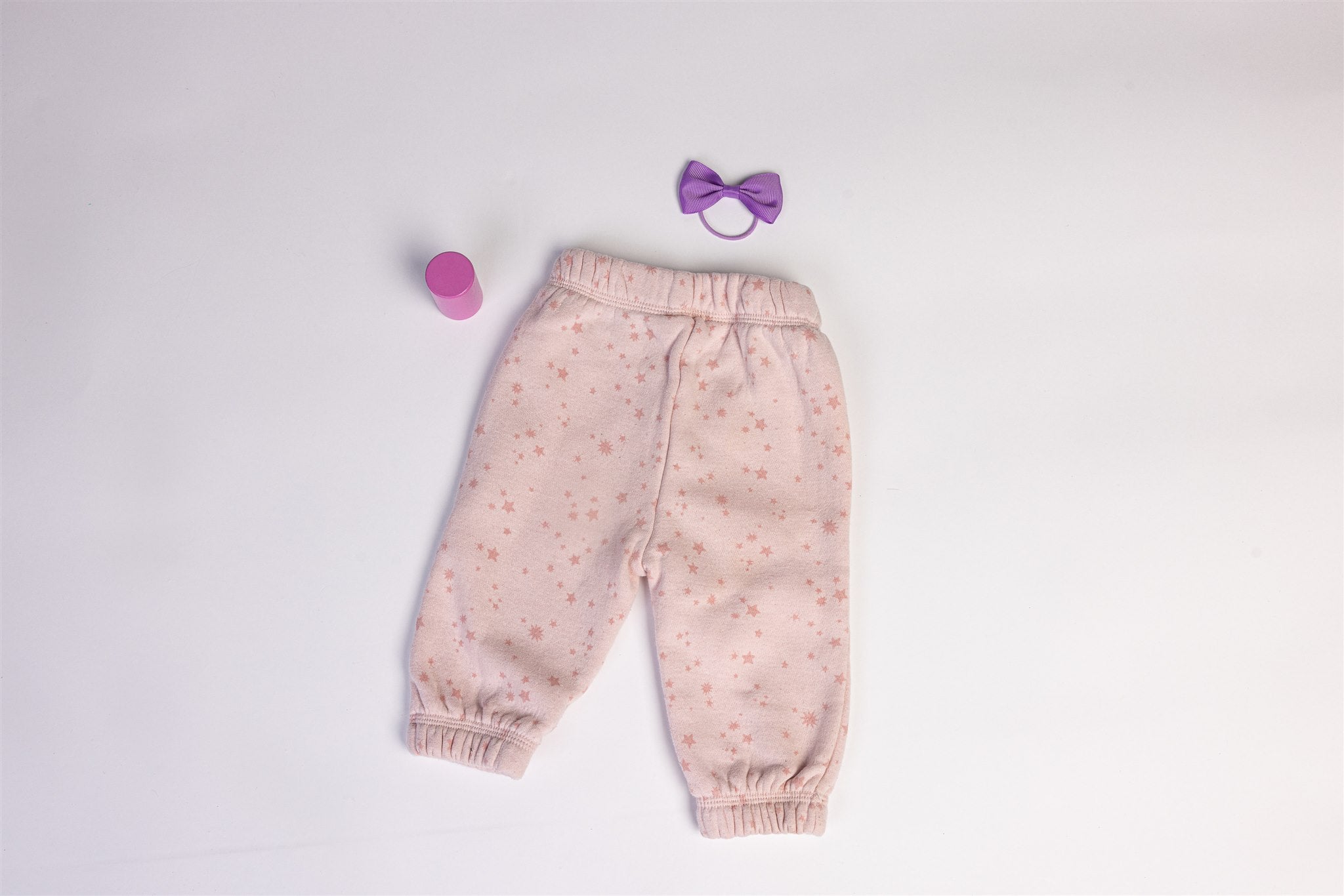 Light pink trousers with pink stars