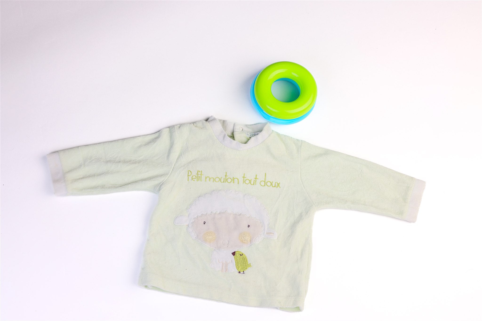 Green "Petit mouton tout doux" (Little Soft Sheep) pyjama top